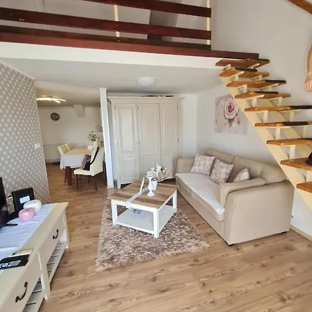 Appartement Gyulai Idill *