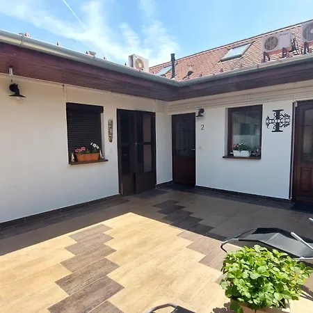 Gyulai Idill Appartement *