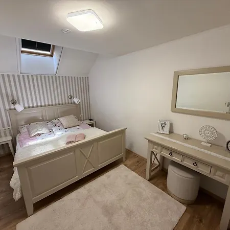 Gyulai Idill Apartment