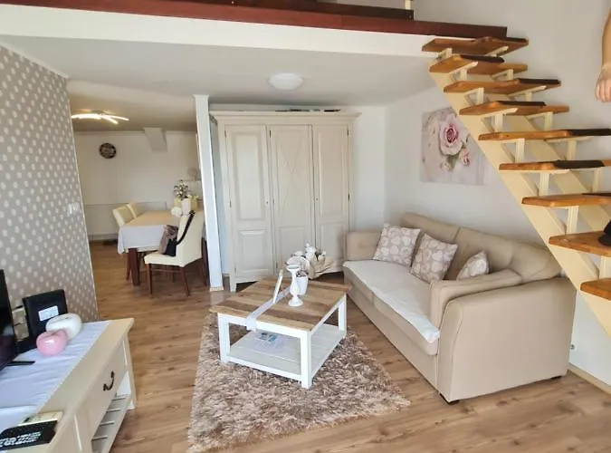 Apartament Gyulai Idill *