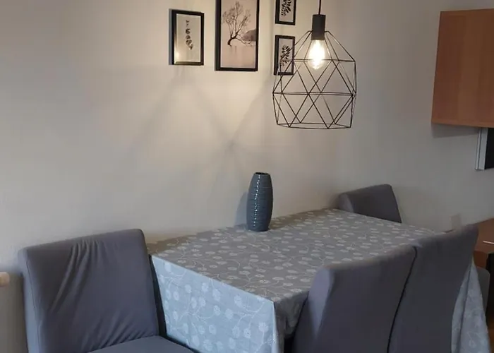 Gyulai Idill * Gyula